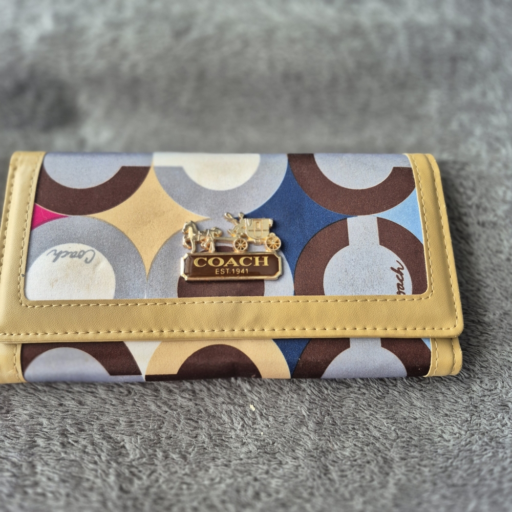 Coach Multicolor Geometric Wallet
